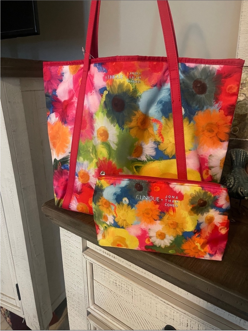 Clinique x Jona Than Cohen Floral Red Tote and Pouch Set